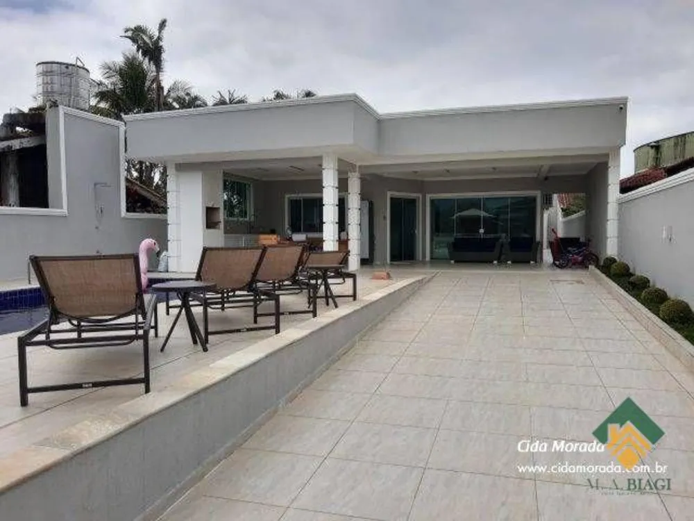 Casa, 5 quartos, 260 m² - Foto 4