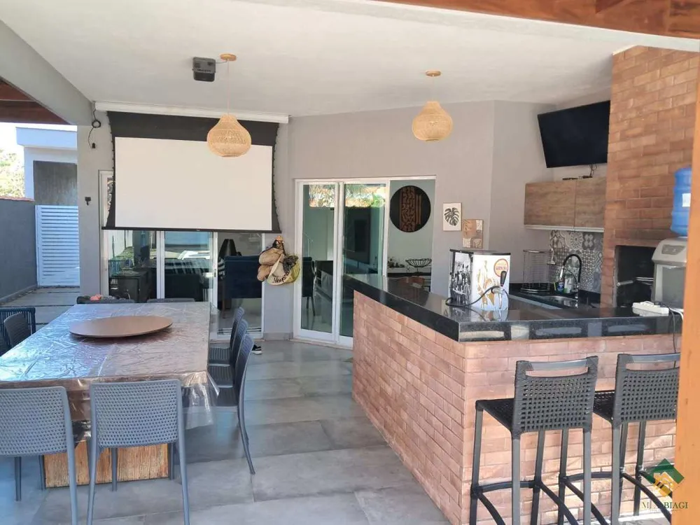 Sobrado, 5 quartos, 300 m² - Foto 1