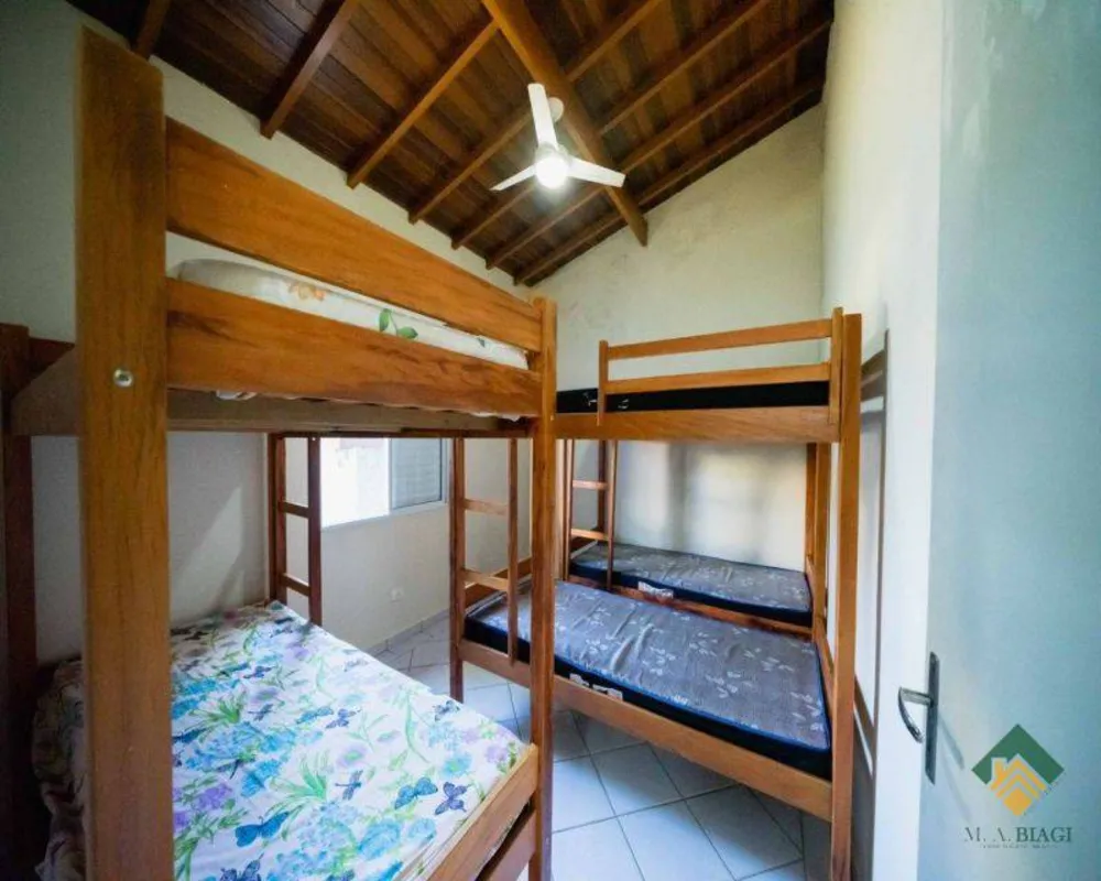 Casa, 5 quartos, 200 m² - Foto 1