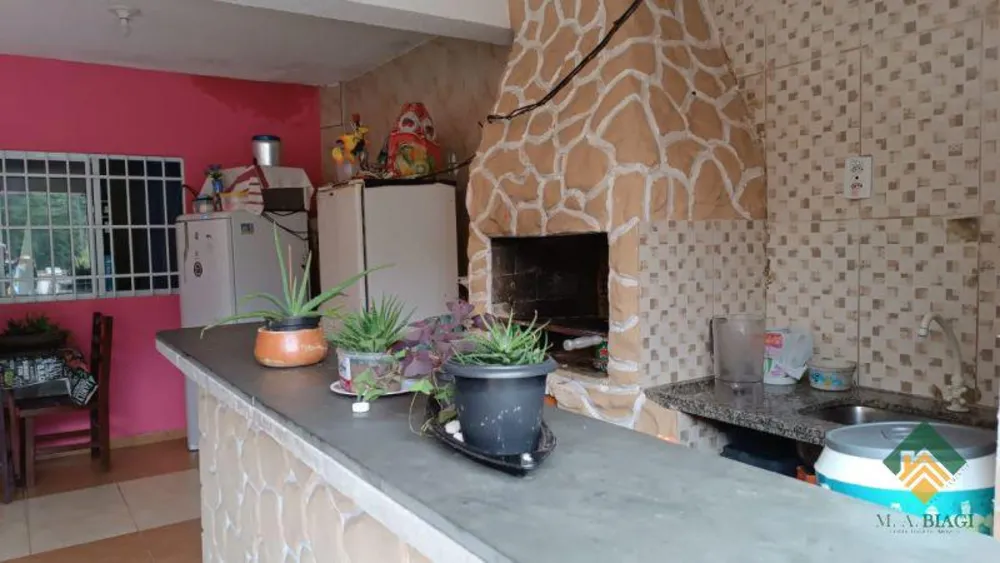 Casa, 3 quartos, 252 m² - Foto 2