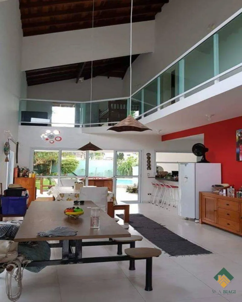 Casa, 4 quartos, 290 m² - Foto 1