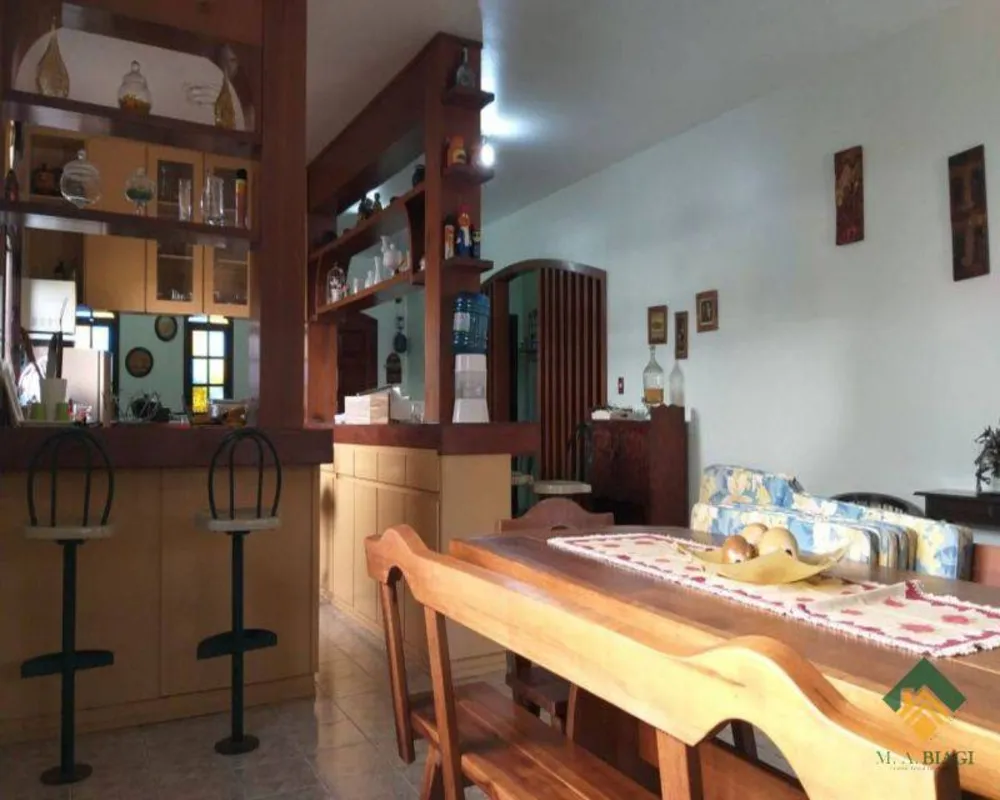 Casa, 5 quartos, 420 m² - Foto 1