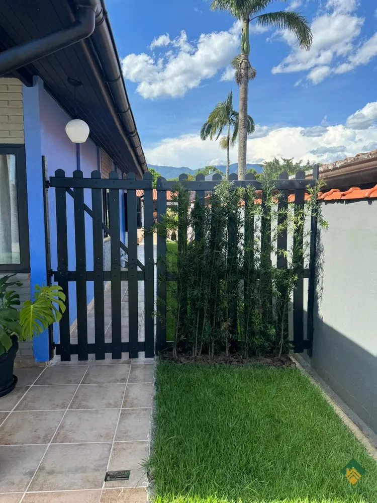 Casa, 4 quartos - Foto 1