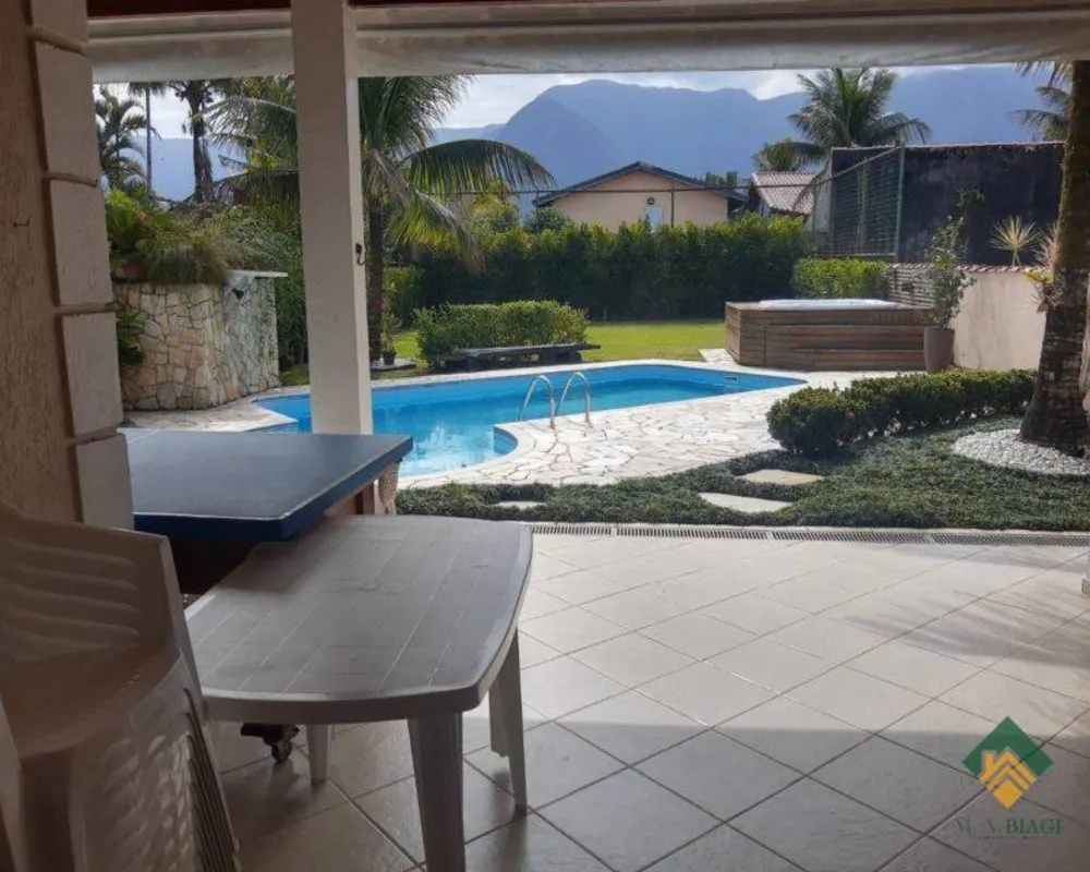 Casa, 3 quartos, 117 m² - Foto 1