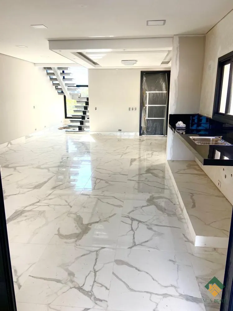 Casa, 3 quartos, 150 m² - Foto 1