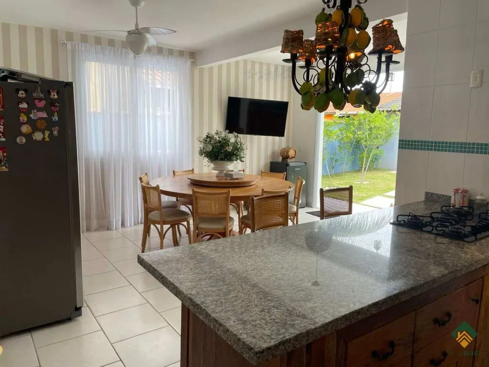 Sobrado, 3 quartos, 172 m² - Foto 3