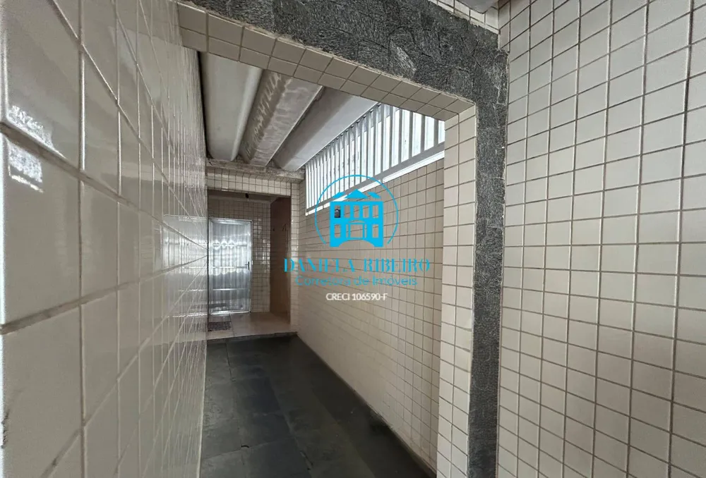 Casa, 4 quartos, 143 m² - Foto 1