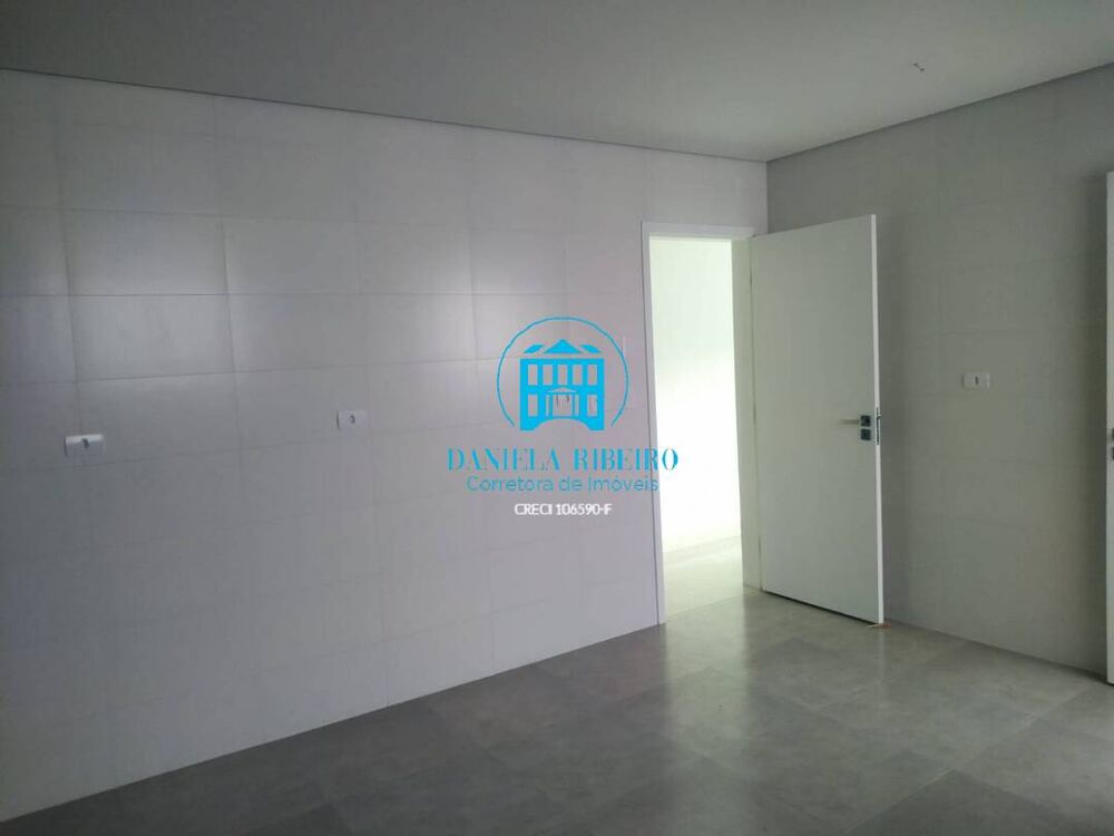 Casa, 3 quartos, 270 m² - Foto 2