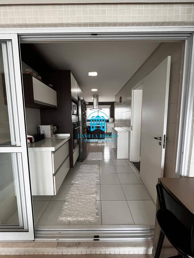 Apartamento, 3 quartos, 189 m² - Foto 2