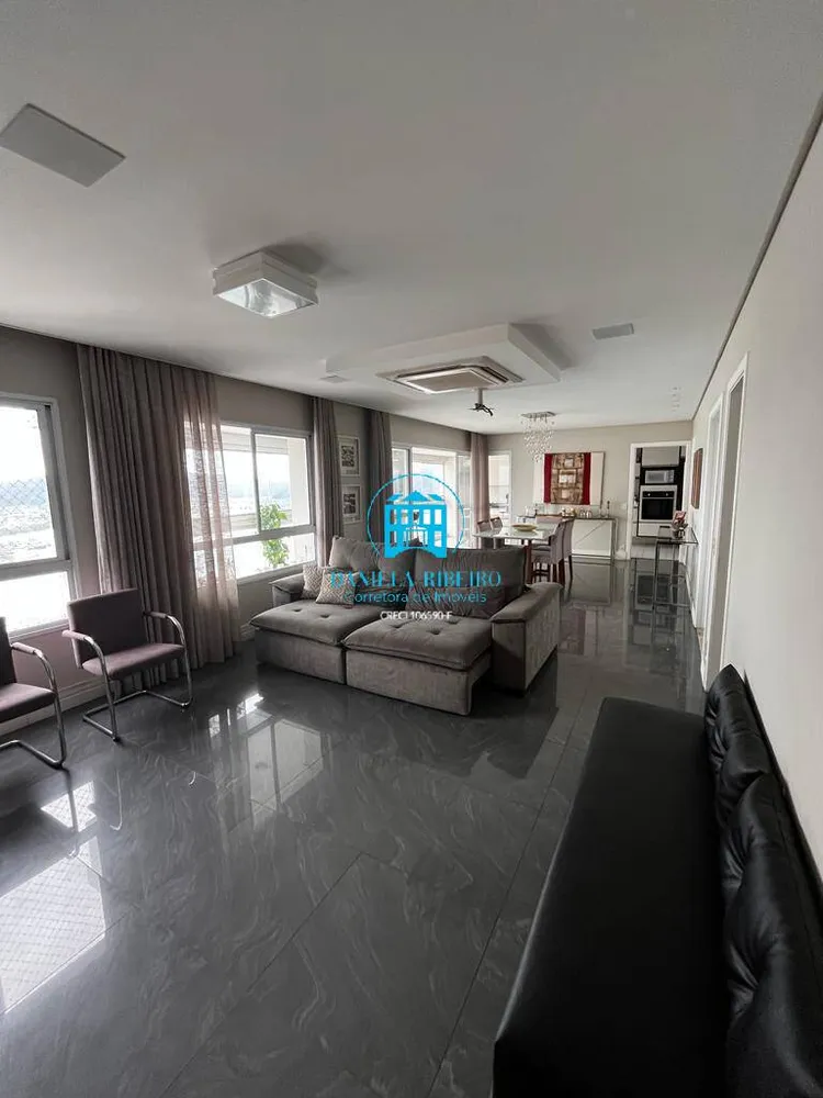 Apartamento, 3 quartos, 189 m² - Foto 3