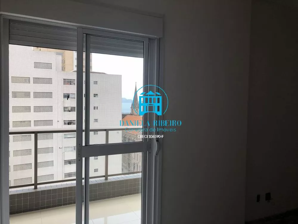 Apartamento à venda com 3 quartos, 128m² - Foto 2