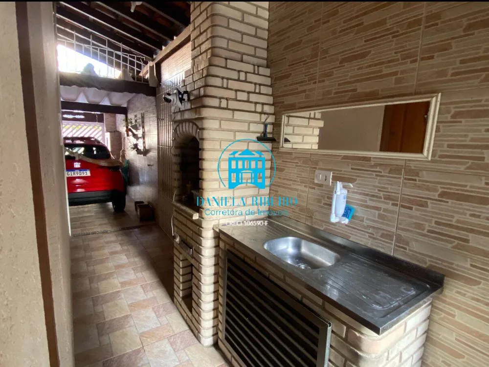 Casa, 3 quartos, 135 m² - Foto 1