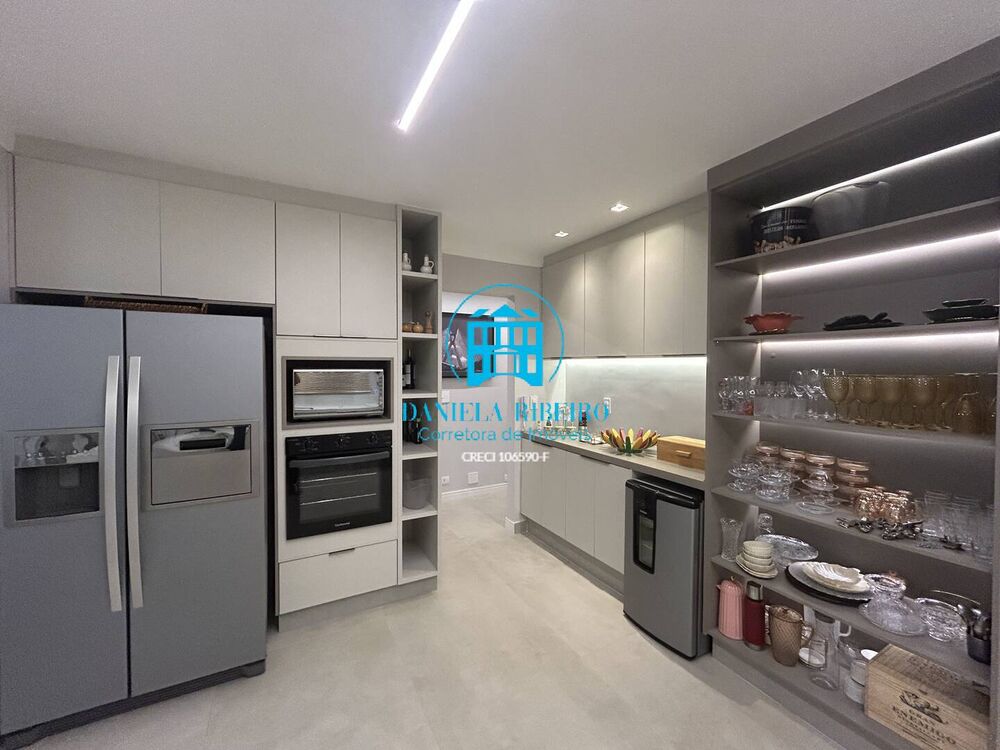 Apartamento, 3 quartos, 208 m² - Foto 3