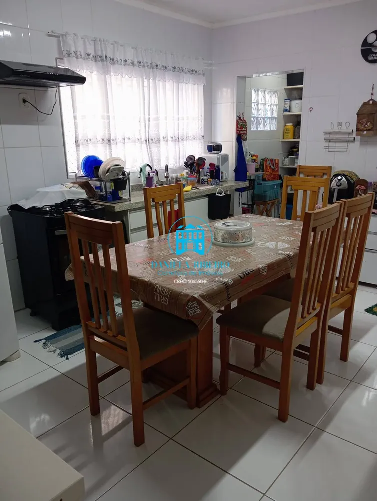 Casa, 3 quartos, 195 m² - Foto 4