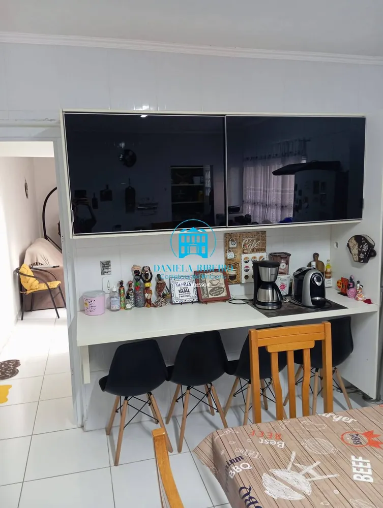 Casa, 3 quartos, 195 m² - Foto 2