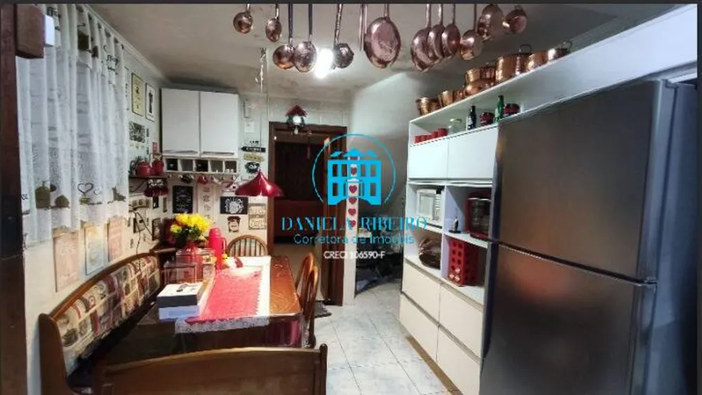 Casa, 3 quartos, 128 m² - Foto 2