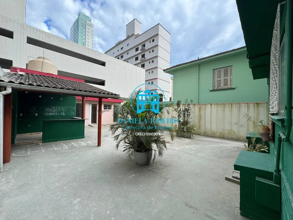 Casa, 4 quartos, 324 m² - Foto 2