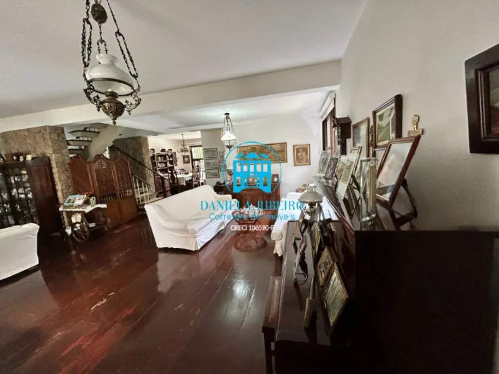 Casa, 4 quartos, 254 m² - Foto 1