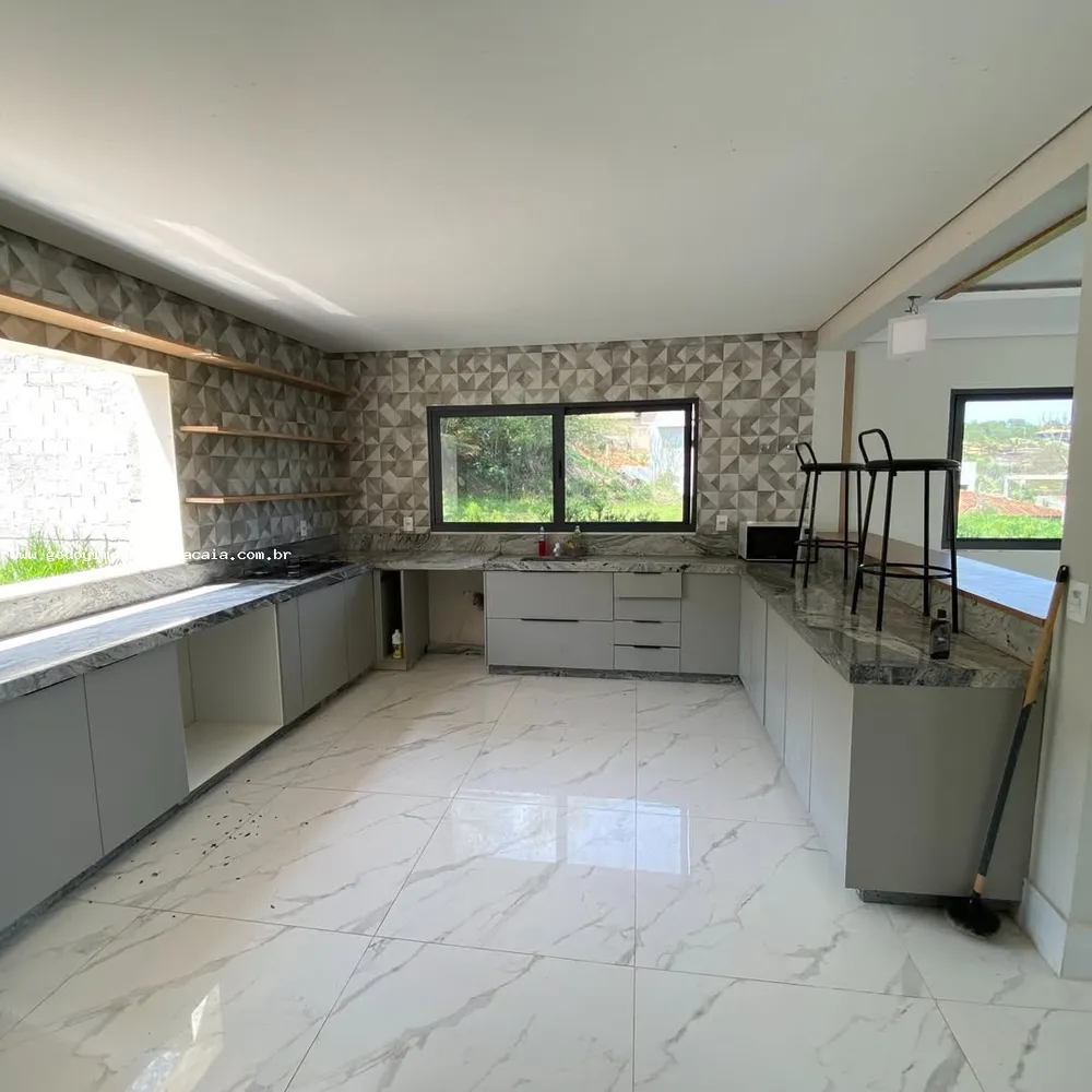 Casa, 4 quartos, 350 m² - Foto 12