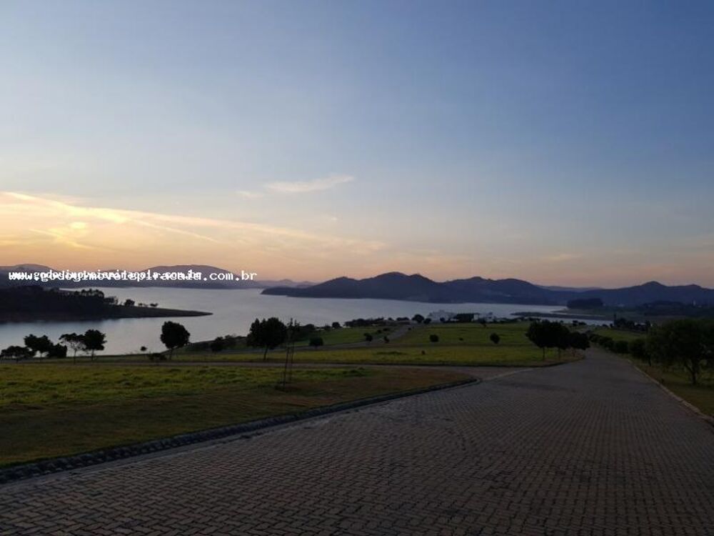 Terreno, 1744 m² - Foto 1