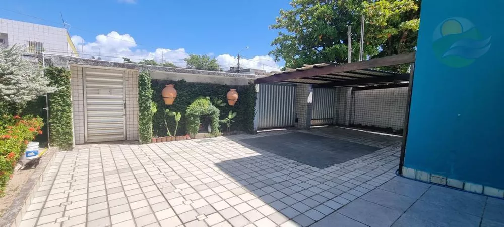 Casa à venda com 5 quartos, 200m² - Foto 5