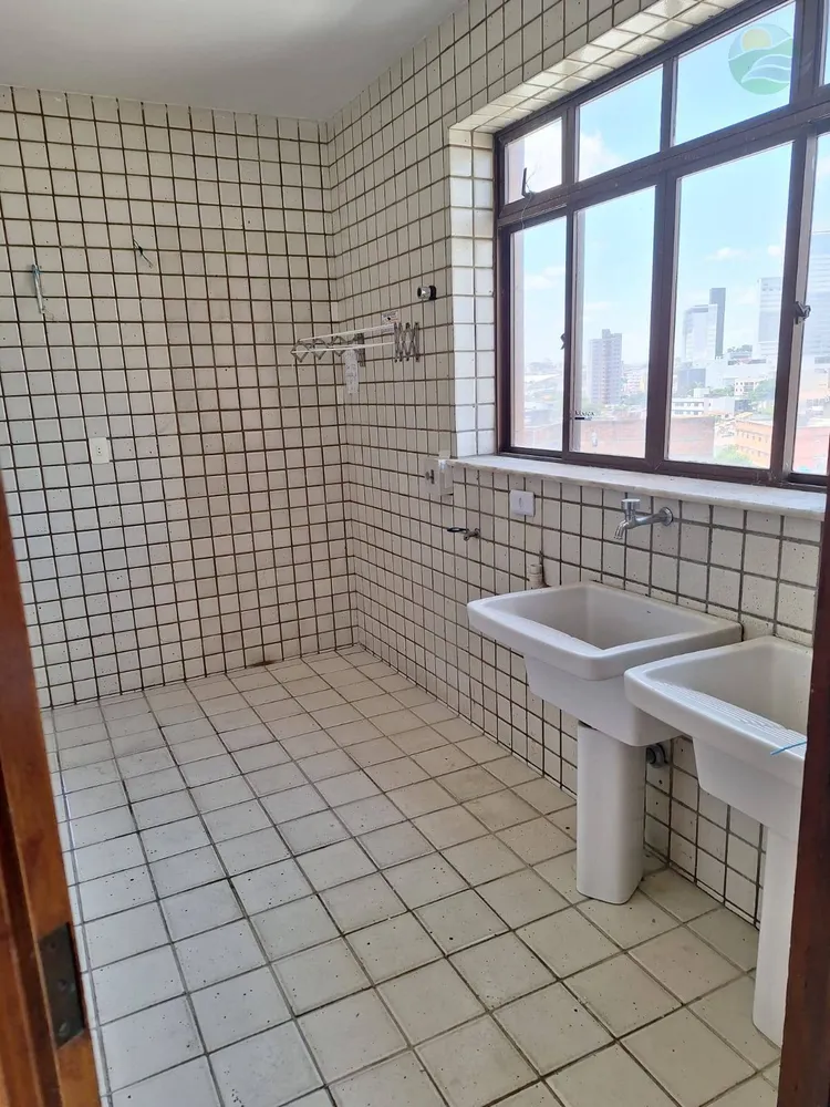 Apartamento, 5 quartos, 256 m² - Foto 2