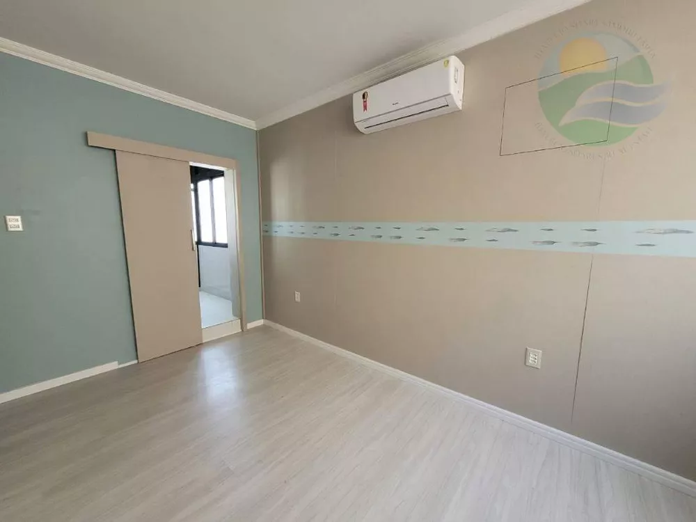 Apartamento à venda com 3 quartos, 113m² - Foto 3