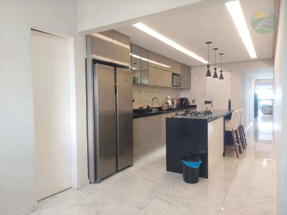 Apartamento, 3 quartos, 168 m² - Foto 2