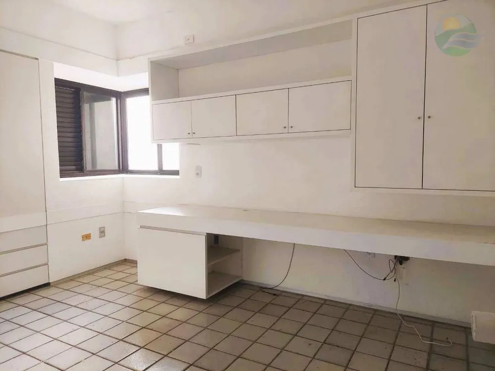 Apartamento, 4 quartos, 205 m² - Foto 2