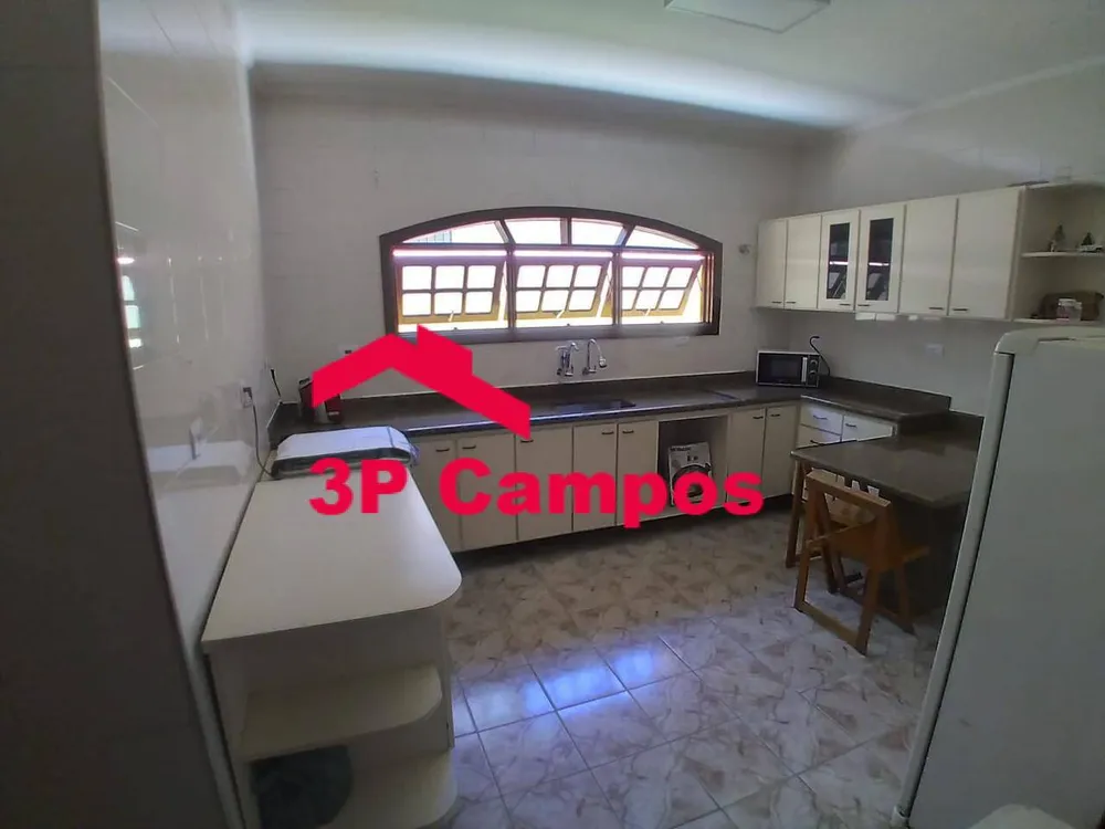 Casa, 4 quartos, 270 m² - Foto 2