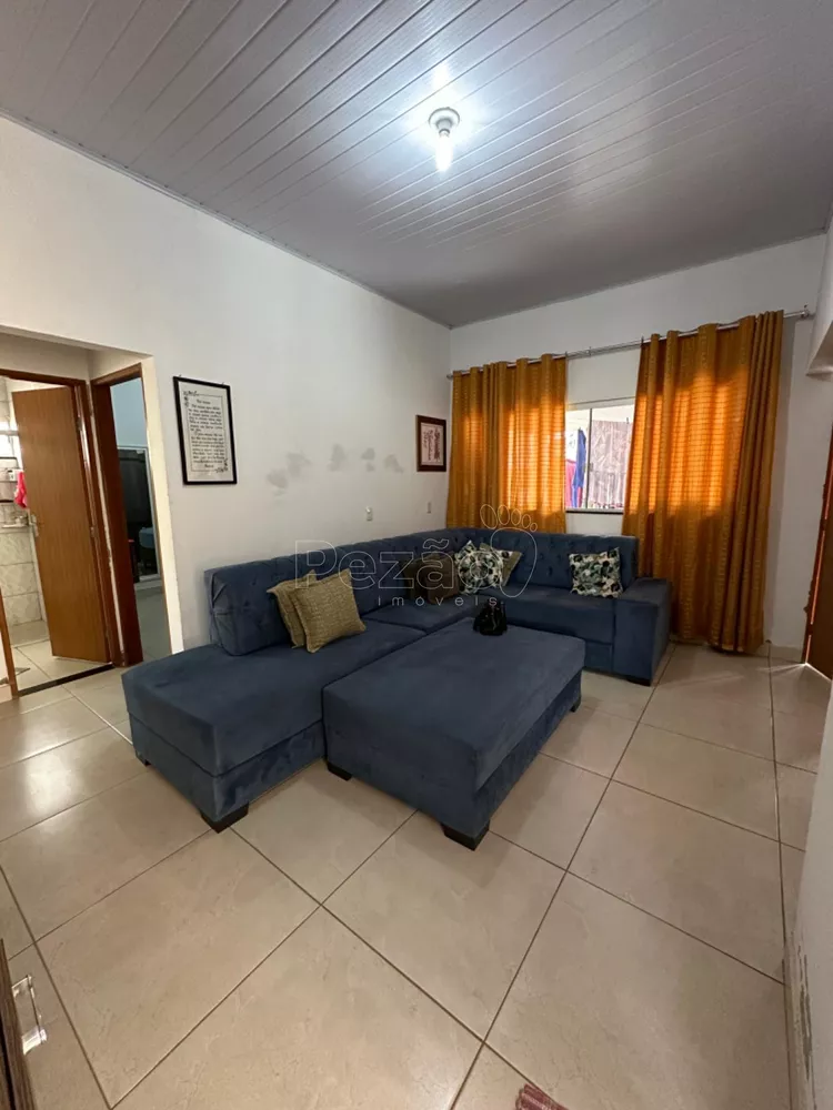 Casa à venda com 3 quartos, 210m² - Foto 3