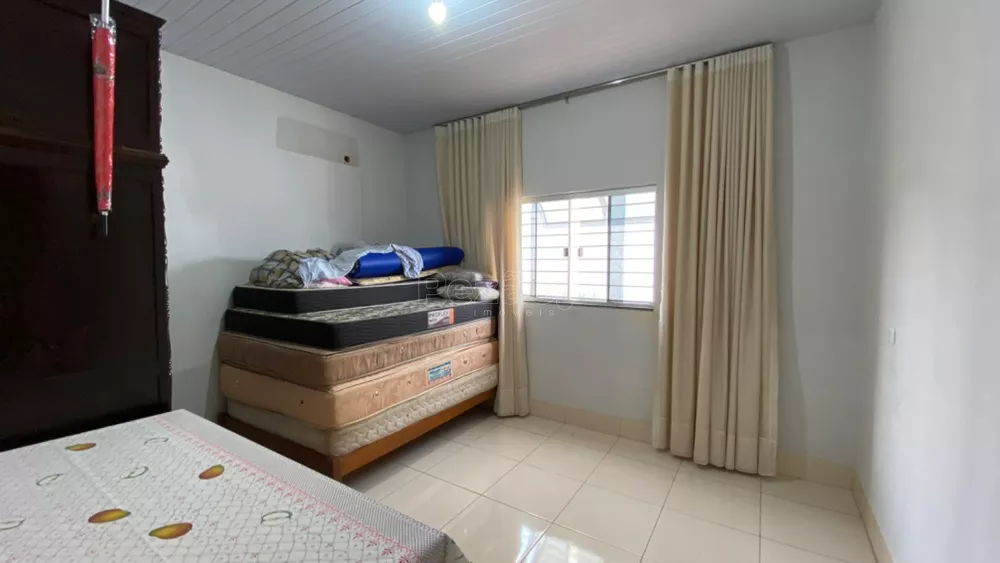 Casa à venda com 4 quartos, 300m² - Foto 3