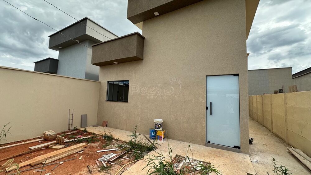 Casa à venda com 2 quartos, 160m² - Foto 8