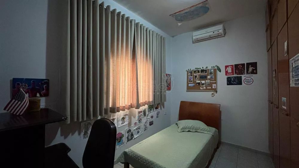 Casa, 4 quartos, 236 m² - Foto 3