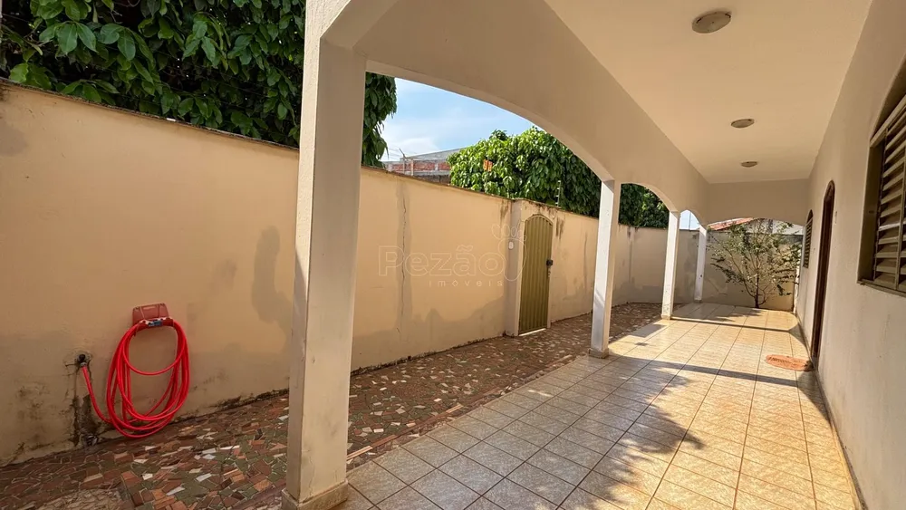 Casa, 4 quartos, 236 m² - Foto 2