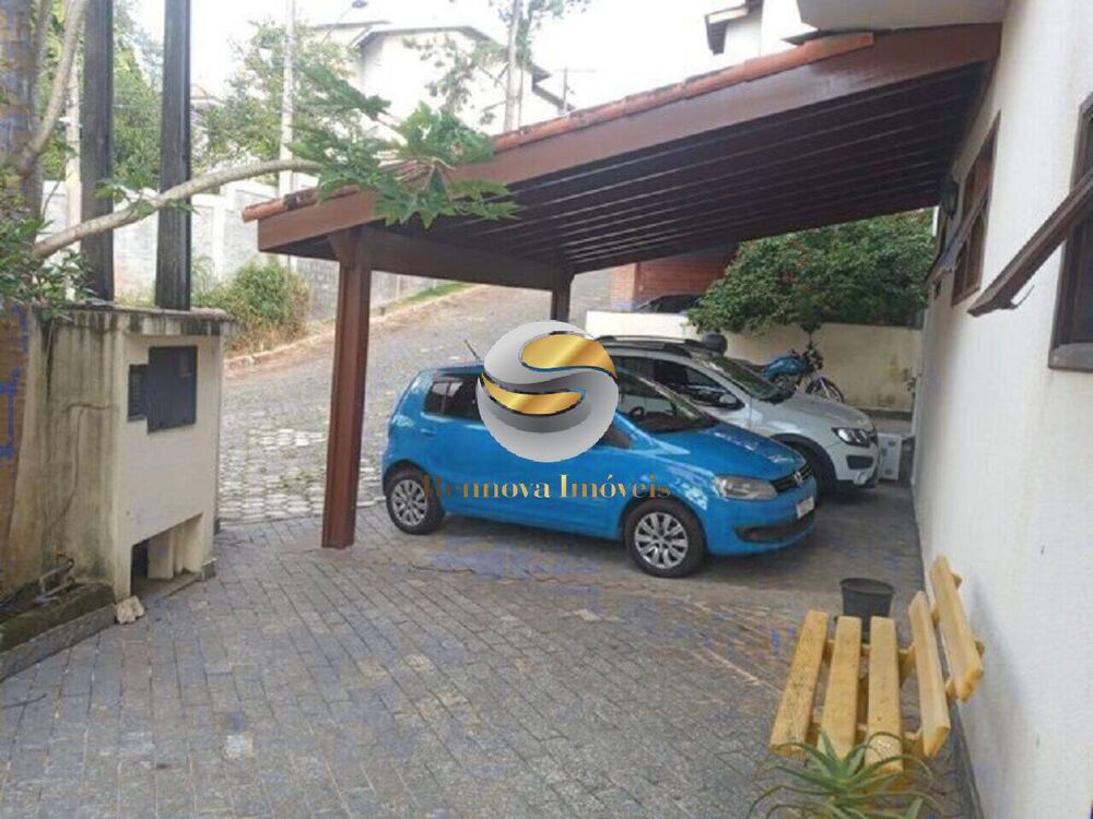 Casa de Condomínio para alugar com 3 quartos, 230m² - Foto 2