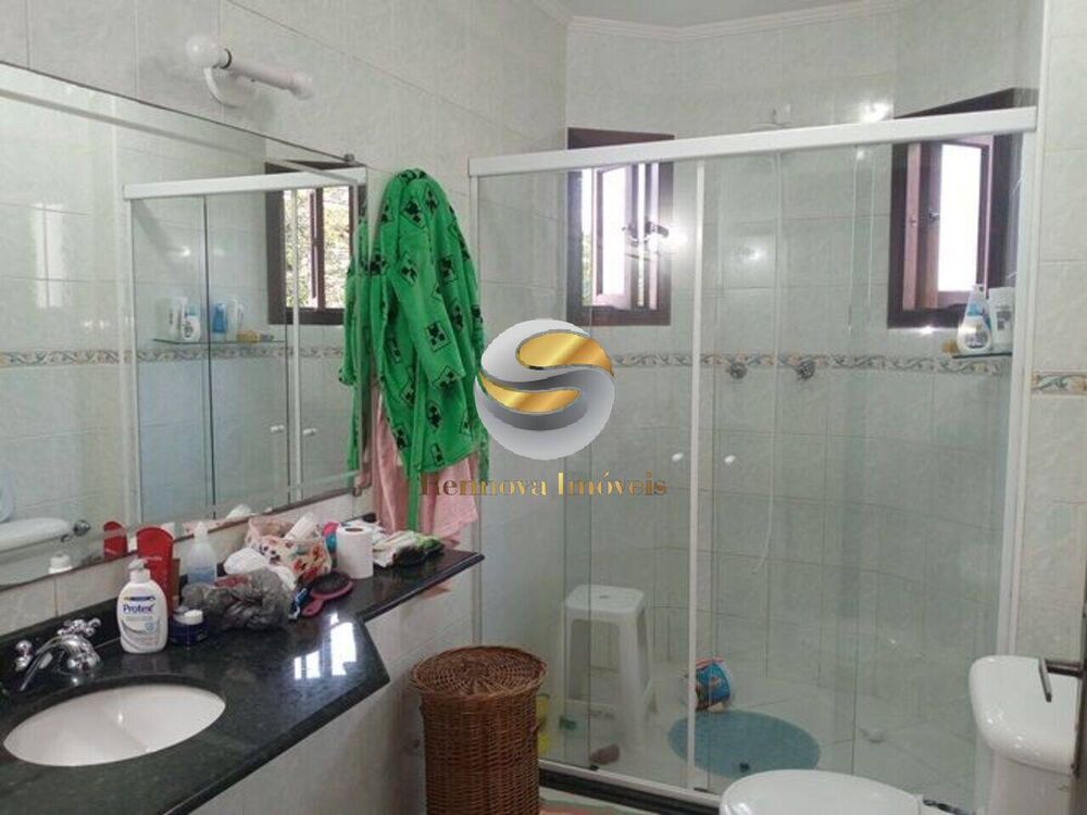 Casa de Condomínio para alugar com 3 quartos, 230m² - Foto 6
