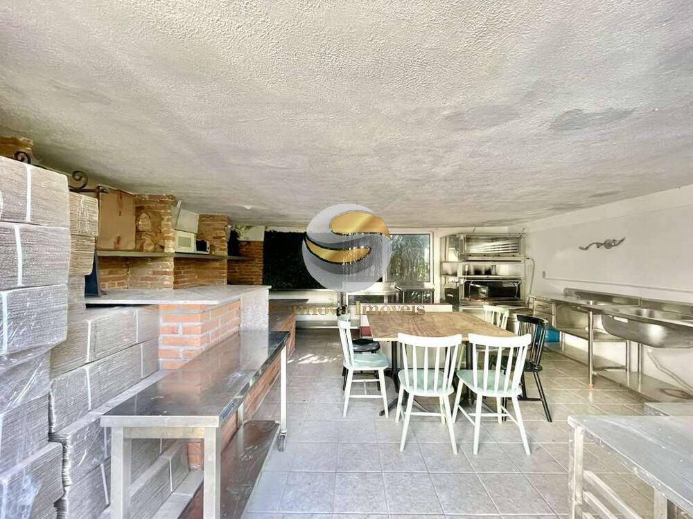Casa à venda e aluguel com 4 quartos, 253m² - Foto 6