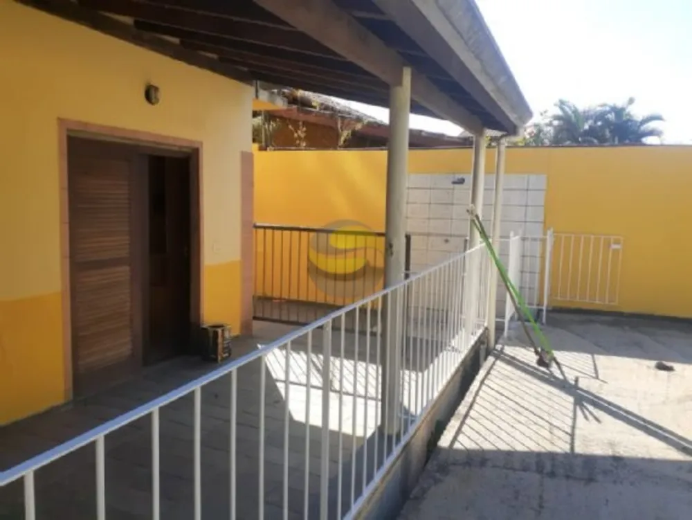 Casa, 3 quartos, 270 m² - Foto 4