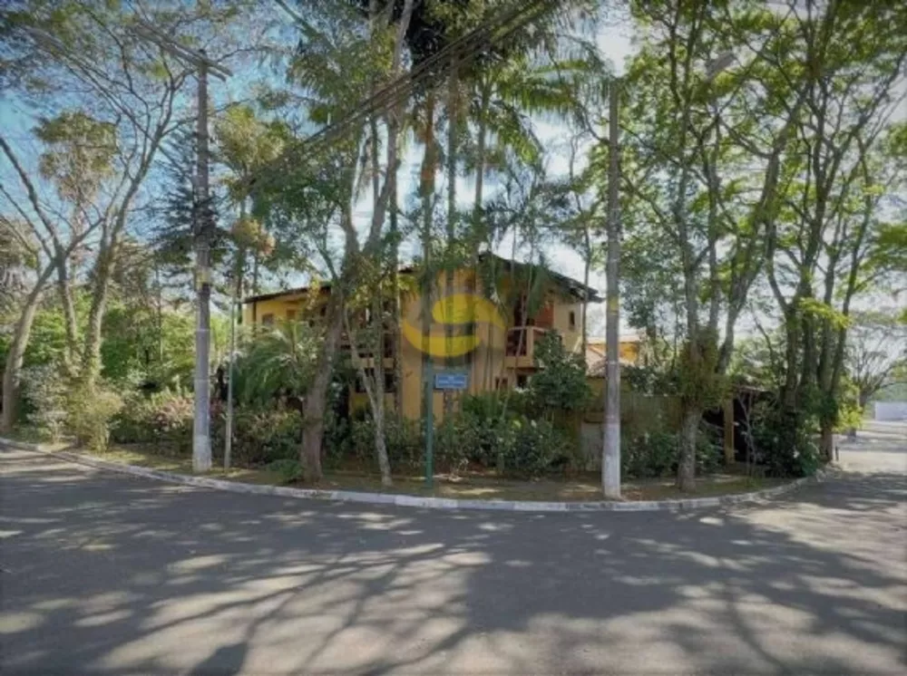 Casa de Condomínio à venda com 4 quartos, 342m² - Foto 4