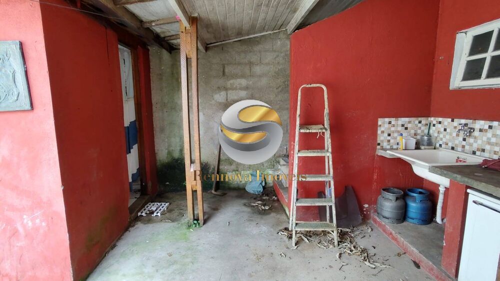 Casa, 2 quartos, 180 m² - Foto 1