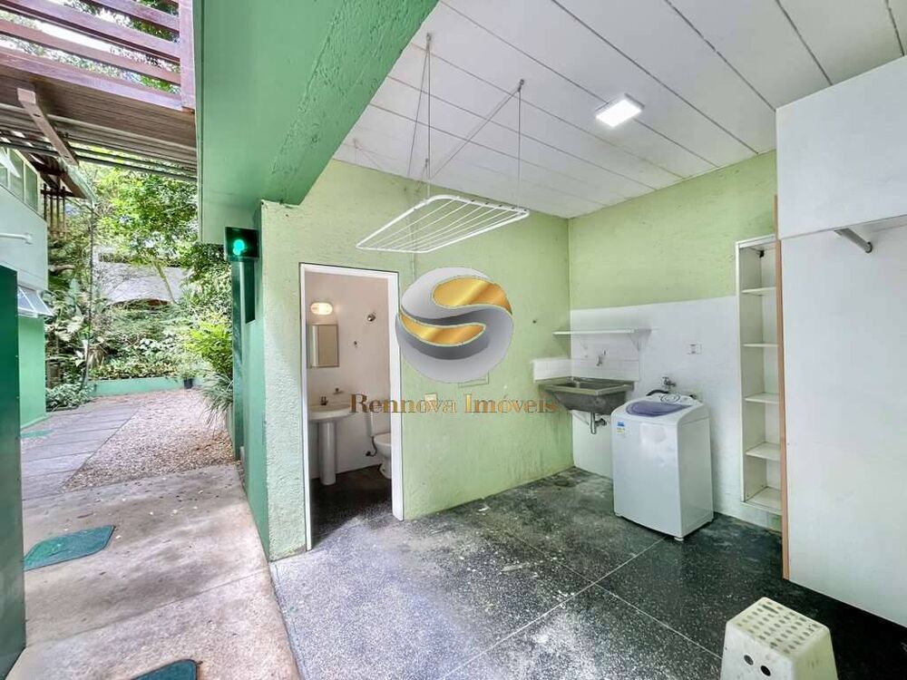 Casa de Condomínio à venda com 3 quartos, 380m² - Foto 15