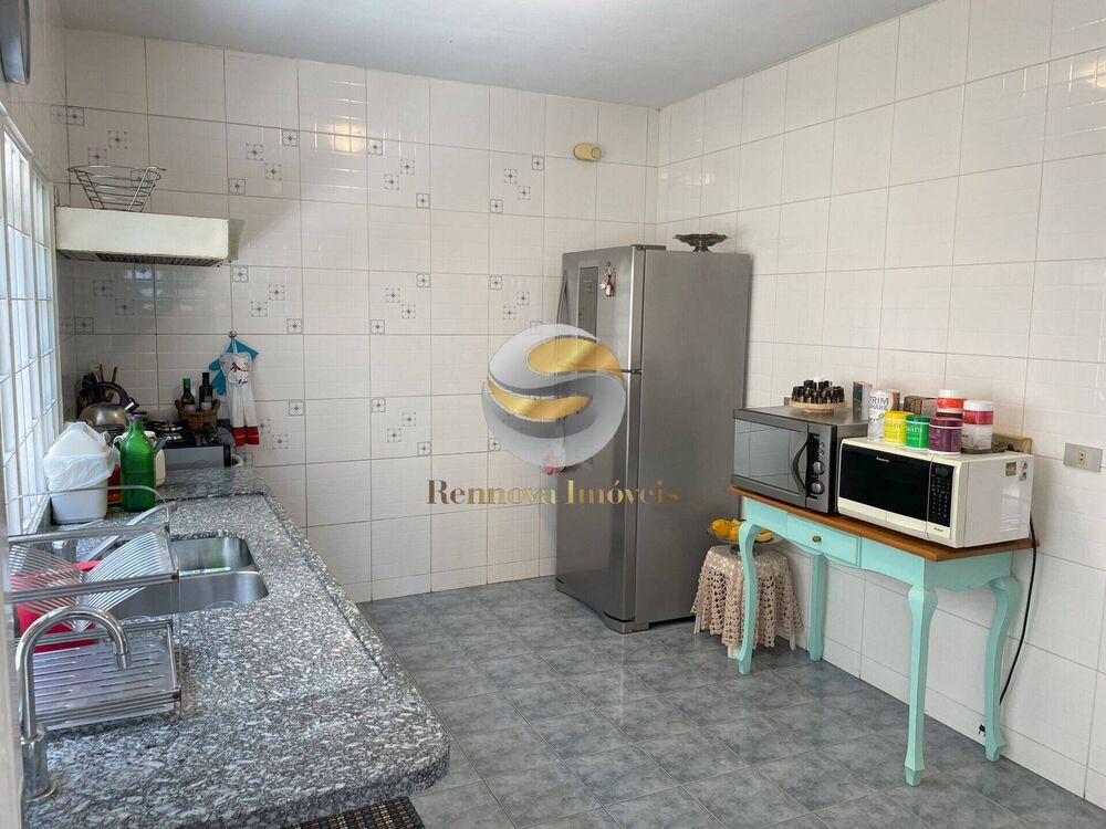 Casa de Condomínio à venda com 3 quartos, 350m² - Foto 3