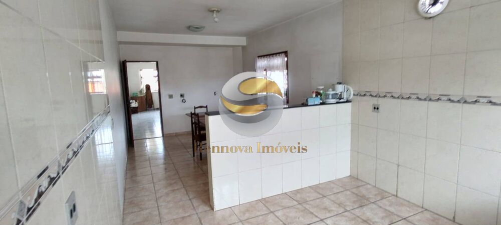 Casa, 3 quartos, 174 m² - Foto 2