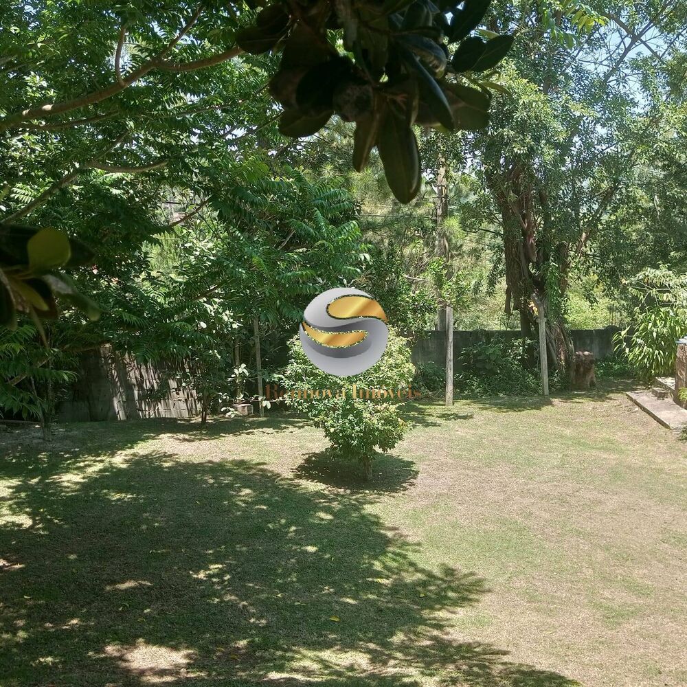 Casa, 3 quartos, 268 m² - Foto 1