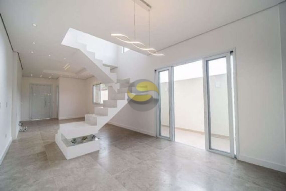 Casa de Condomínio à venda com 3 quartos, 138m² - Foto 2