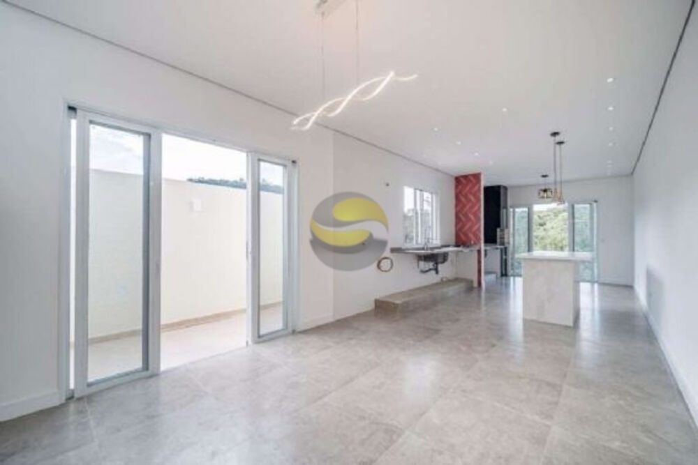Casa de Condomínio à venda com 3 quartos, 138m² - Foto 1
