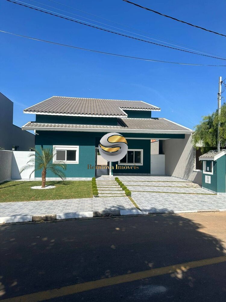 Casa, 3 quartos, 283 m² - Foto 1