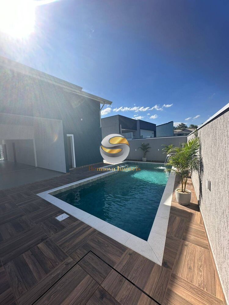 Casa, 3 quartos, 283 m² - Foto 2