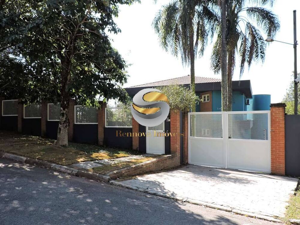 Casa de Condomínio para alugar com 6 quartos, 550m² - Foto 4